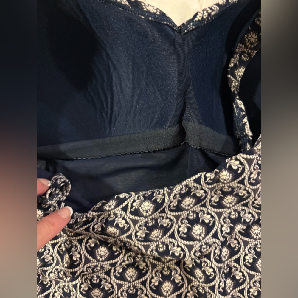NIP TUCK SWIM US10 women’s Joanne one-piece swimsuit, blue/cream design EUC - Picture 3 of 8